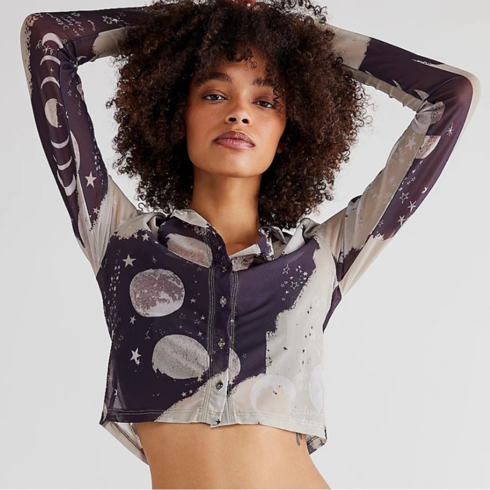 Free People On The Scene Plum Combo Moon Print Mesh Button Up Top - Picture 1 of 7